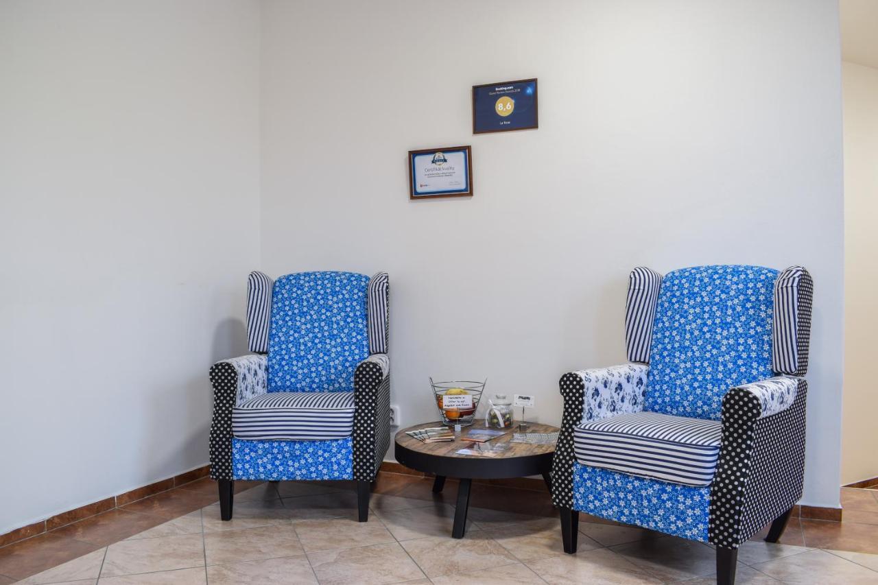 Hotel La Rosa ฟรีเดก-มีสเตก ภายนอก รูปภาพ